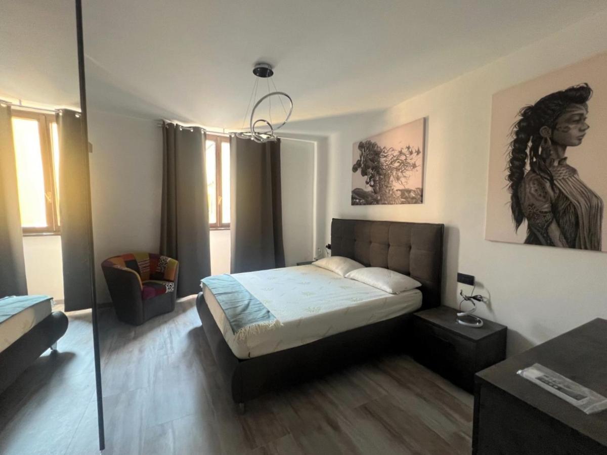 Apartment In Central Square With Lake View Lenno Εξωτερικό φωτογραφία
